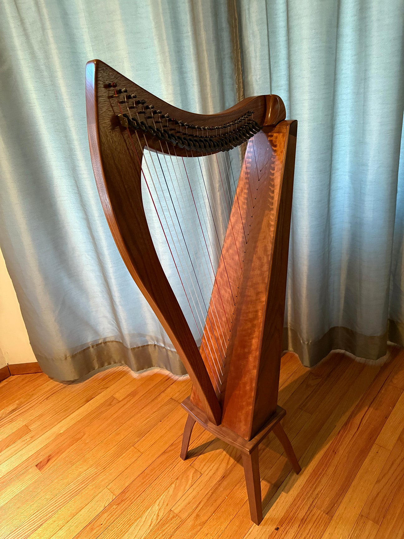 Dusty Strings FH26 Folk Harp - Pre-owned (in stock)