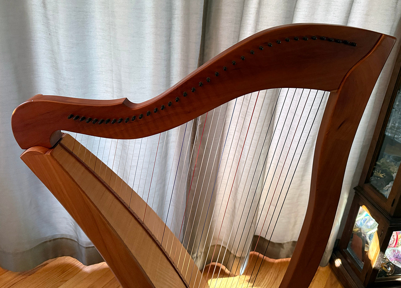 Heartland Oriana Lever Harp - Pre-owned (in stock) image 3